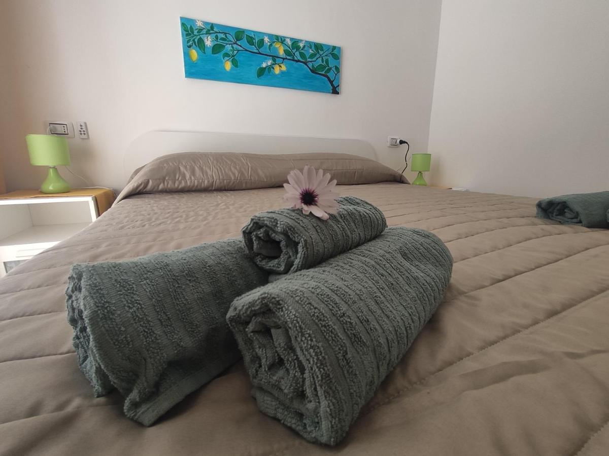 Casta Diva Holiday Rooms Catania Ngoại thất bức ảnh