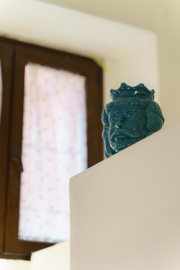 Casta Diva Holiday Rooms Catania Ngoại thất bức ảnh