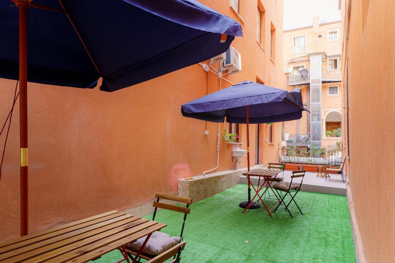 Casta Diva Holiday Rooms Catania Ngoại thất bức ảnh