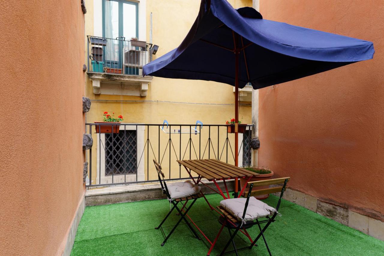 Casta Diva Holiday Rooms Catania Ngoại thất bức ảnh