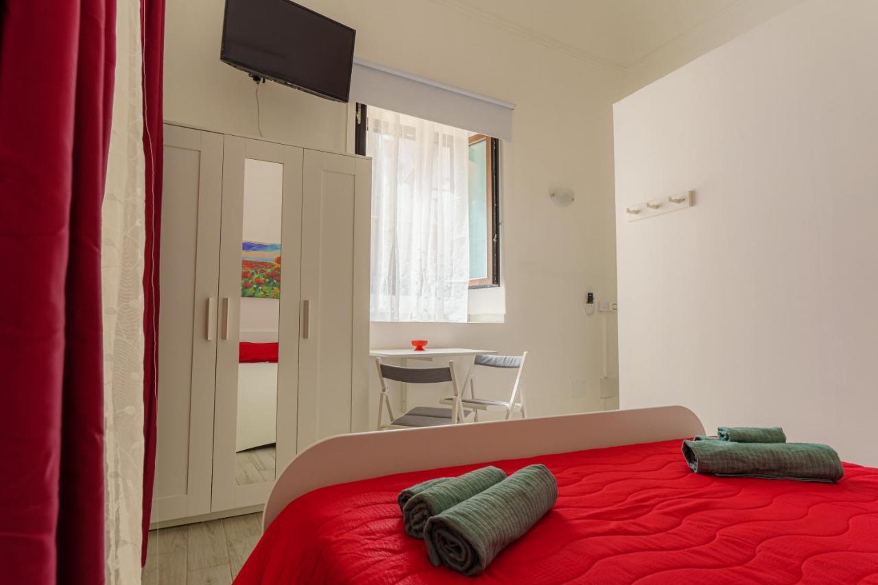 Casta Diva Holiday Rooms Catania Ngoại thất bức ảnh