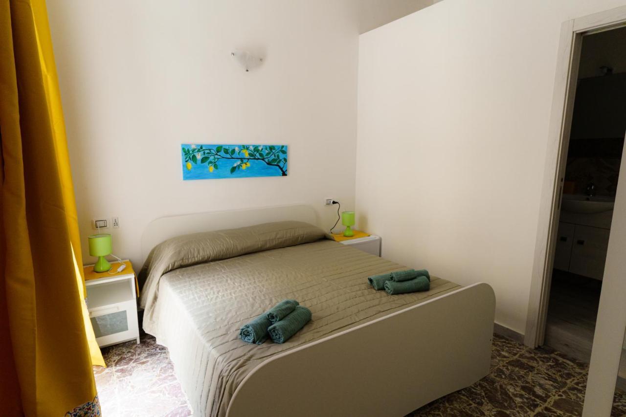 Casta Diva Holiday Rooms Catania Ngoại thất bức ảnh